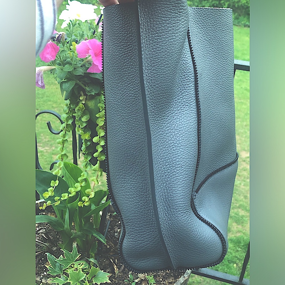 Botkier New York Soho Tote, Magnetic Clasp , Zipper Detail,Gray Leather - Picture 6 of 14